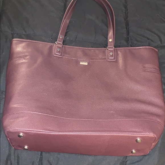 thirty-one Handbags - Thirty One Leather Tote by Jewell